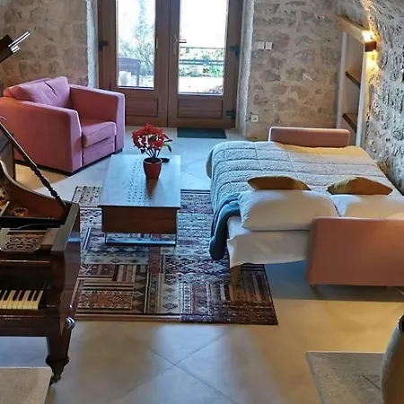 Fortuno Apartment *