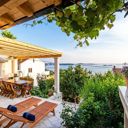 Apartment Fortuno Mlini